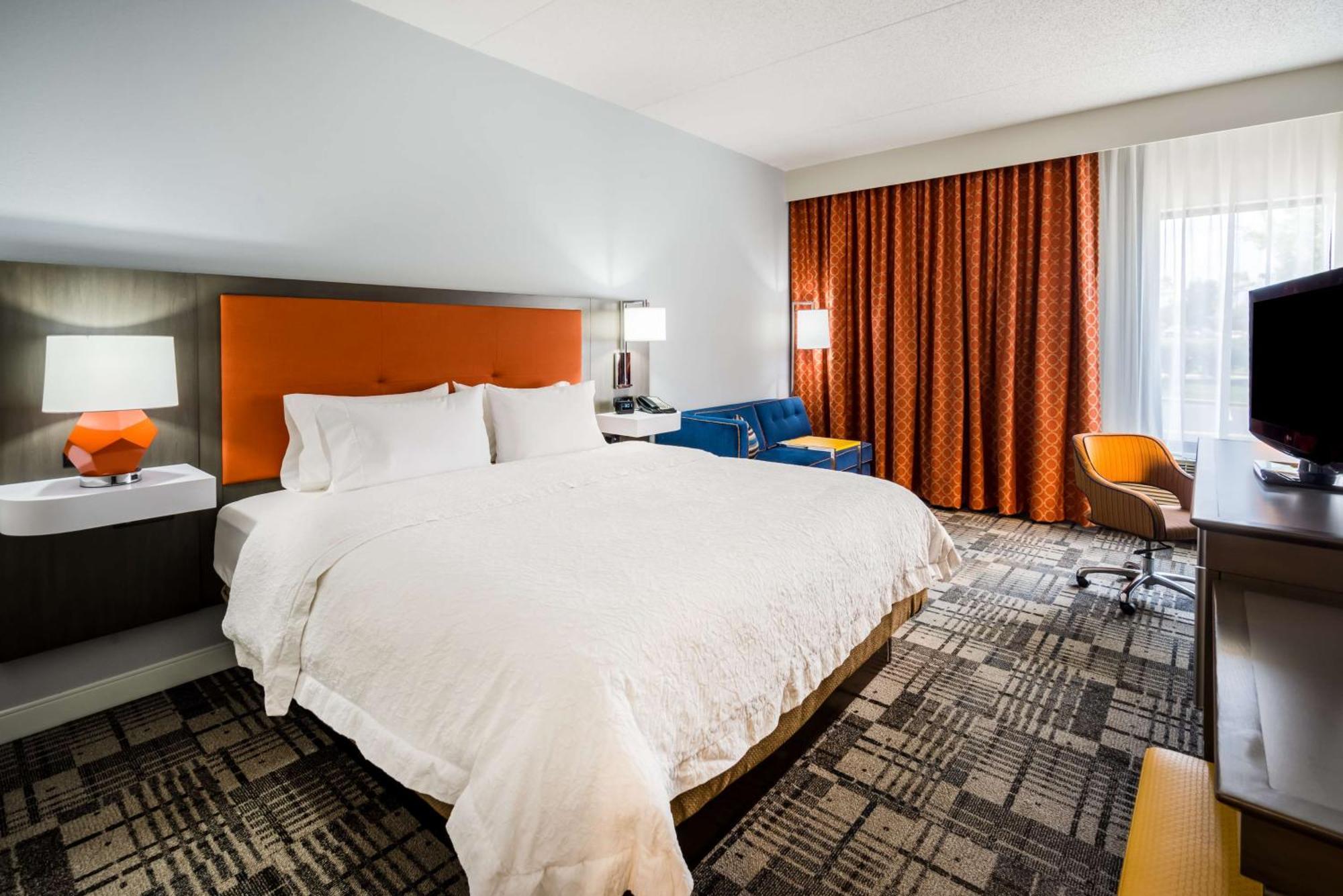 Hampton Hotel