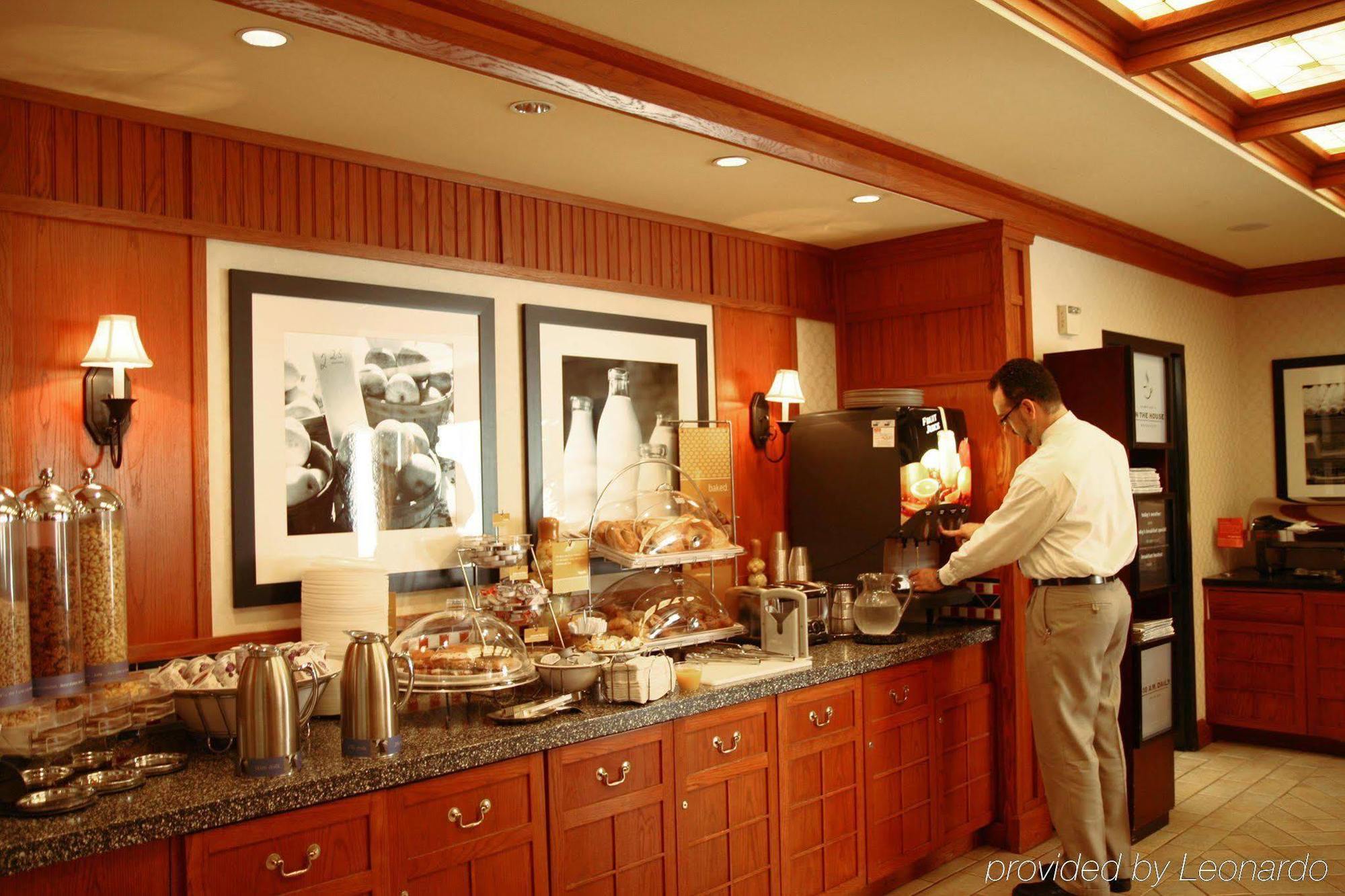 Hotel Hampton 4*